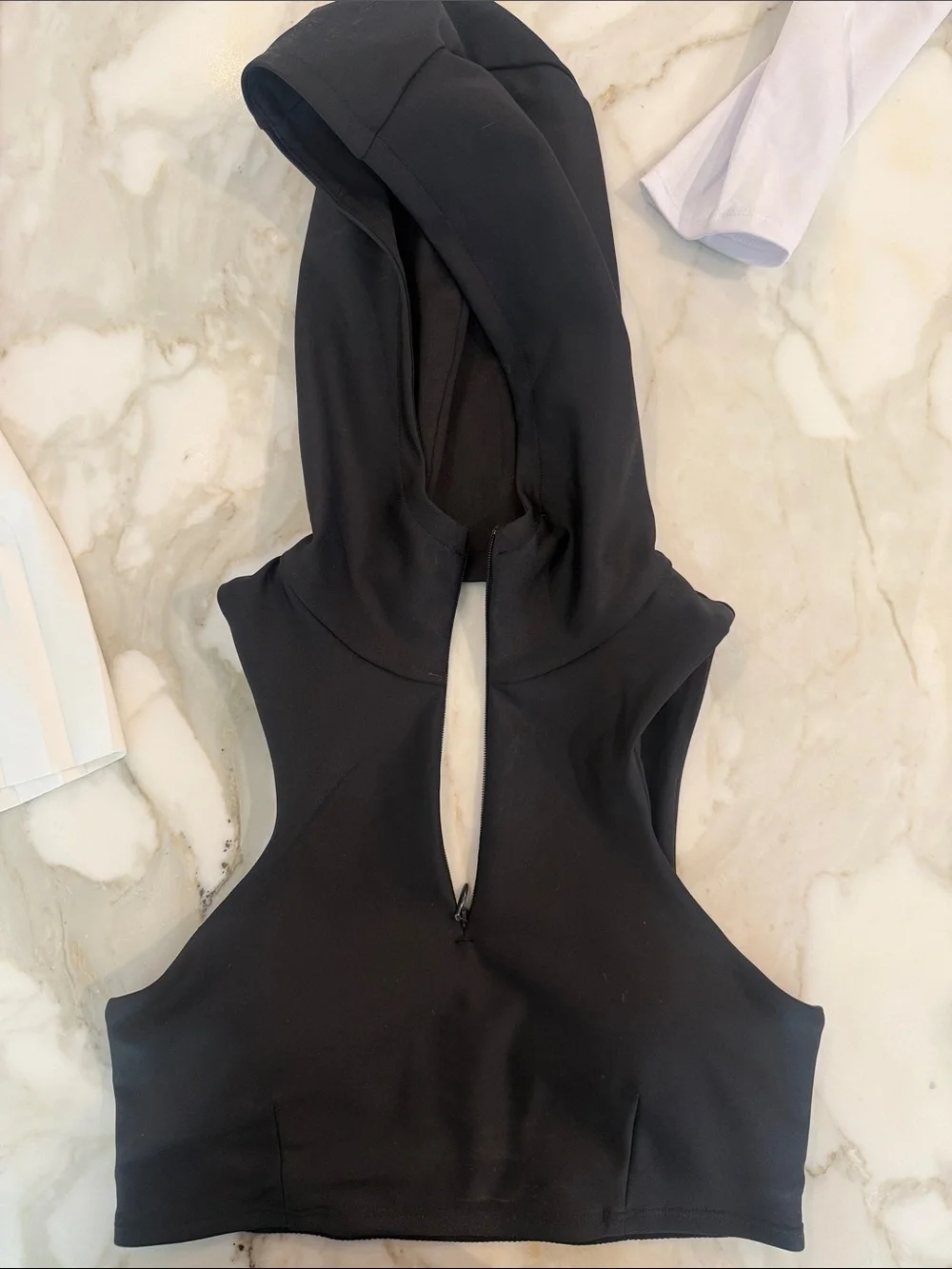 ALO airlift hooded speed bra